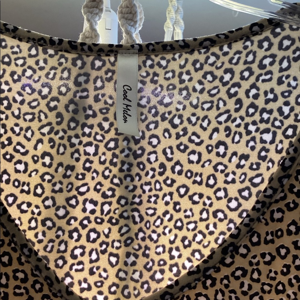 Leopard top - Picture 2 of 2